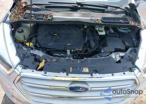 2018 Ford Escape Sel from USA, damaged, VIN 1FMCU0HDXJUD26290